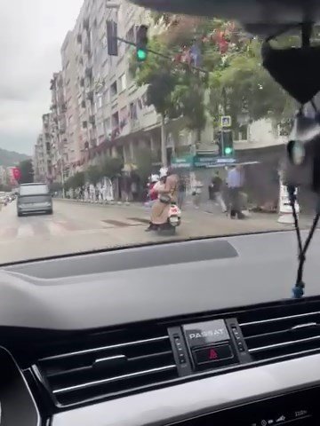 Trafikte Tehlikeli Yolculuk