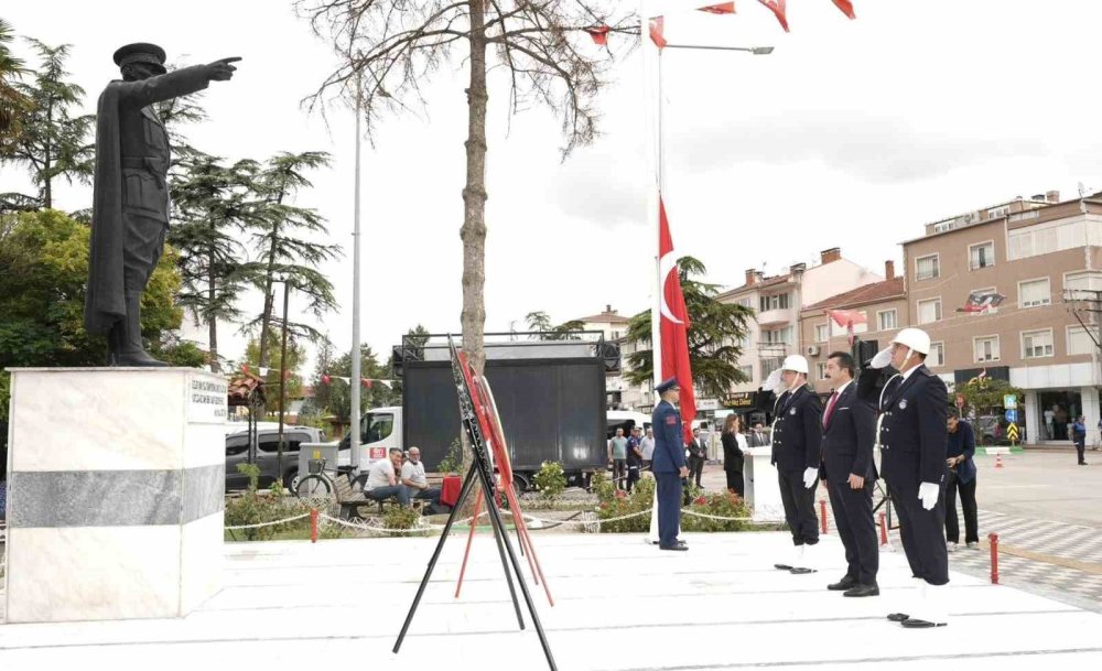 Yenişehir’de Kurtuluş Günü Kutlandı