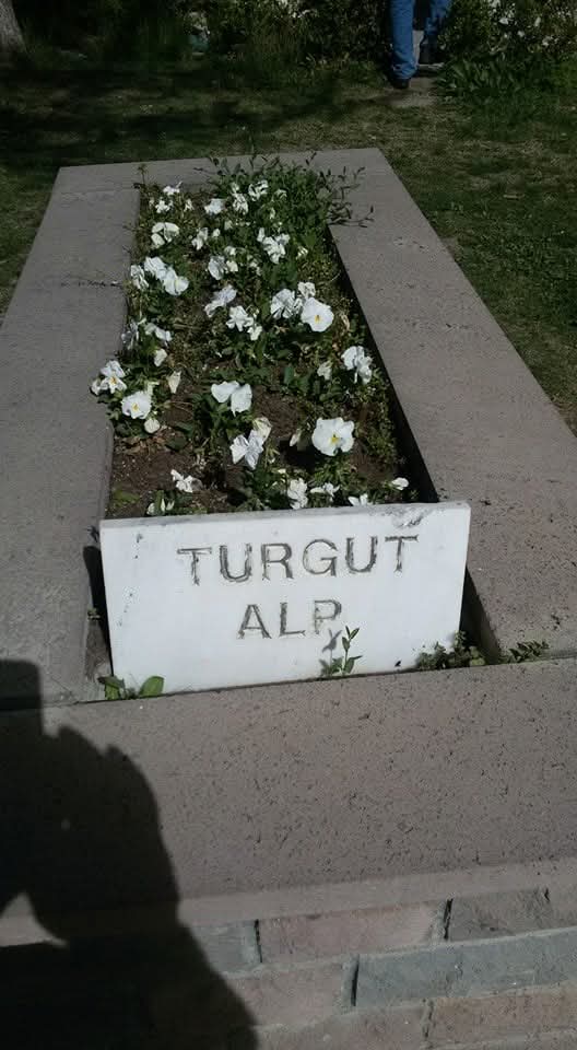 makam-kabirleri.jpg