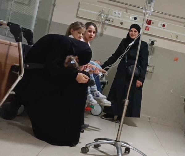 13 Kişi Yedikleri Bisküviden Zehirlendi