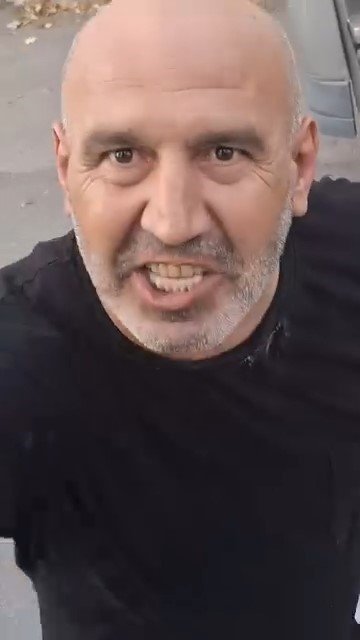 Otobüs Şoförü İle Sürücü Arasında Ters Yön Tartışması