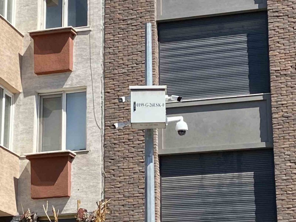 Atatürk Caddesi’nde Trafik Çilesi Bitmiyor