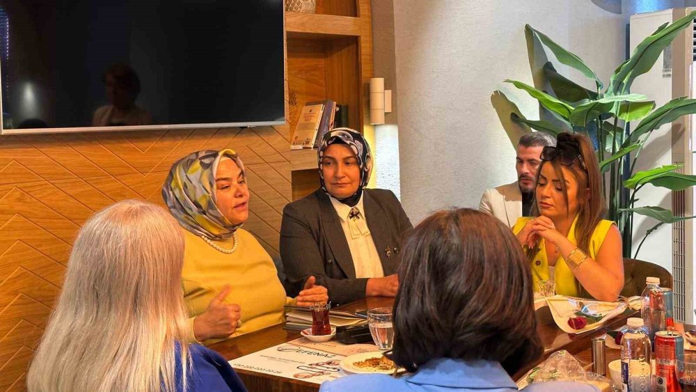 İl Kadın Kolları’ndan Kadın Muhtarlarla Buluşma Programı