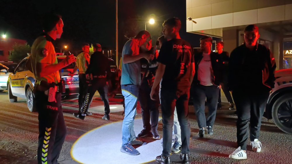Mobilyacının Yaptığı Ahşap Silah Polisi Harekete Geçirdi