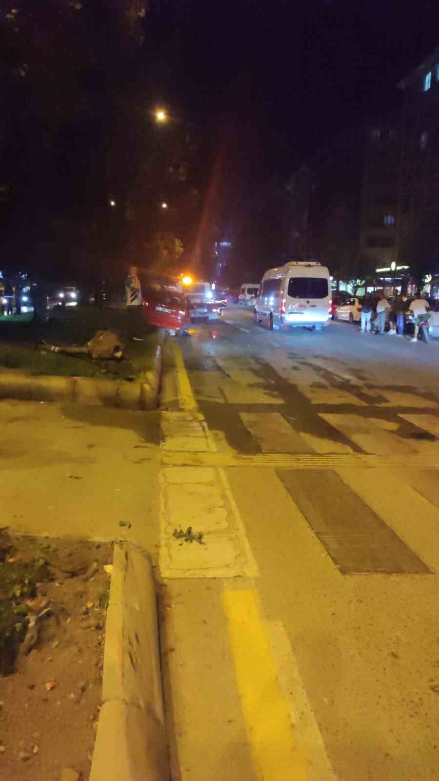 Alkollü Sürücü Yayalara Çarptı