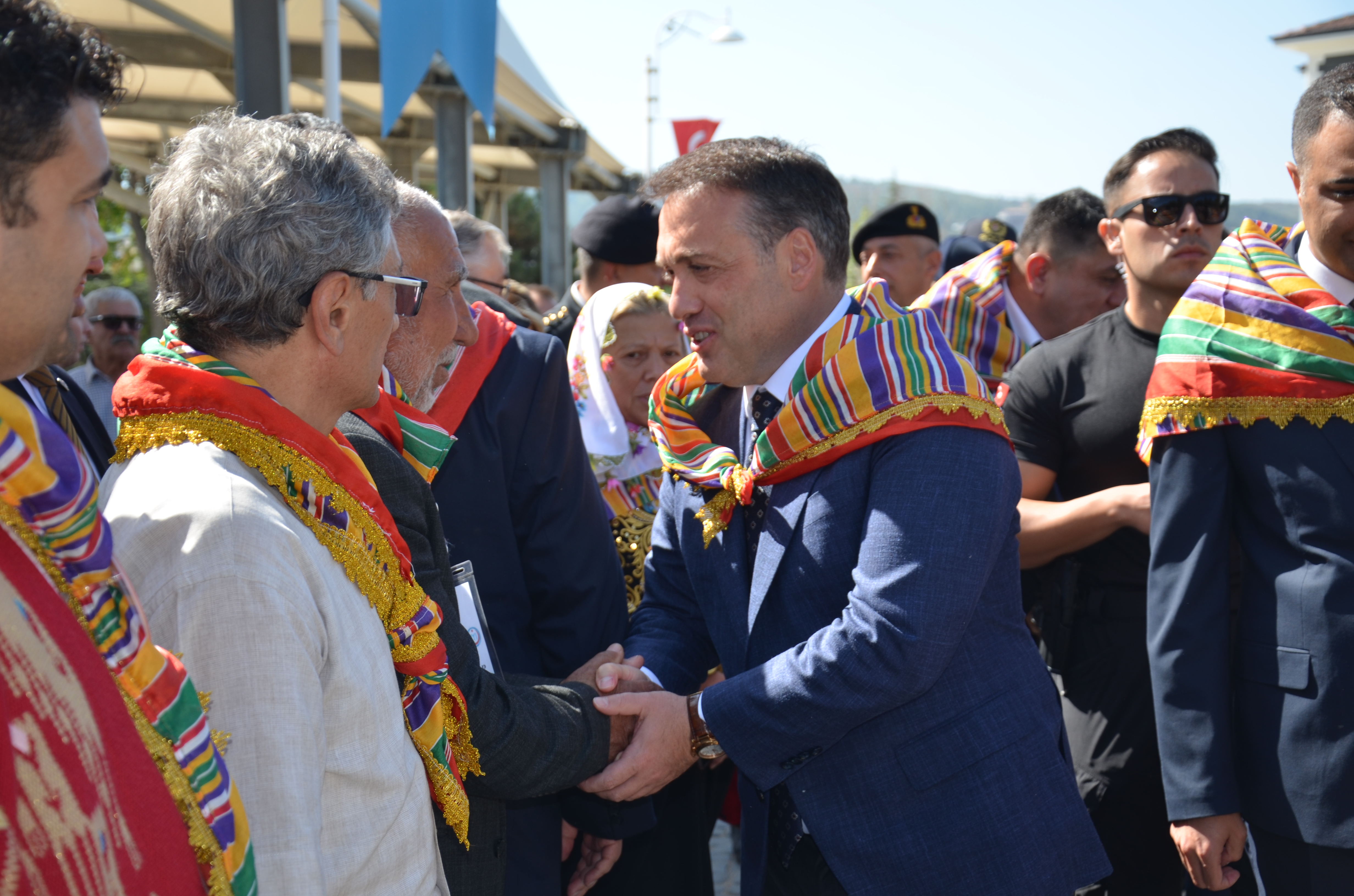 ertugrul-gaziyi-anma-ve-yoruk-senlikleri-basladi-1.jpg