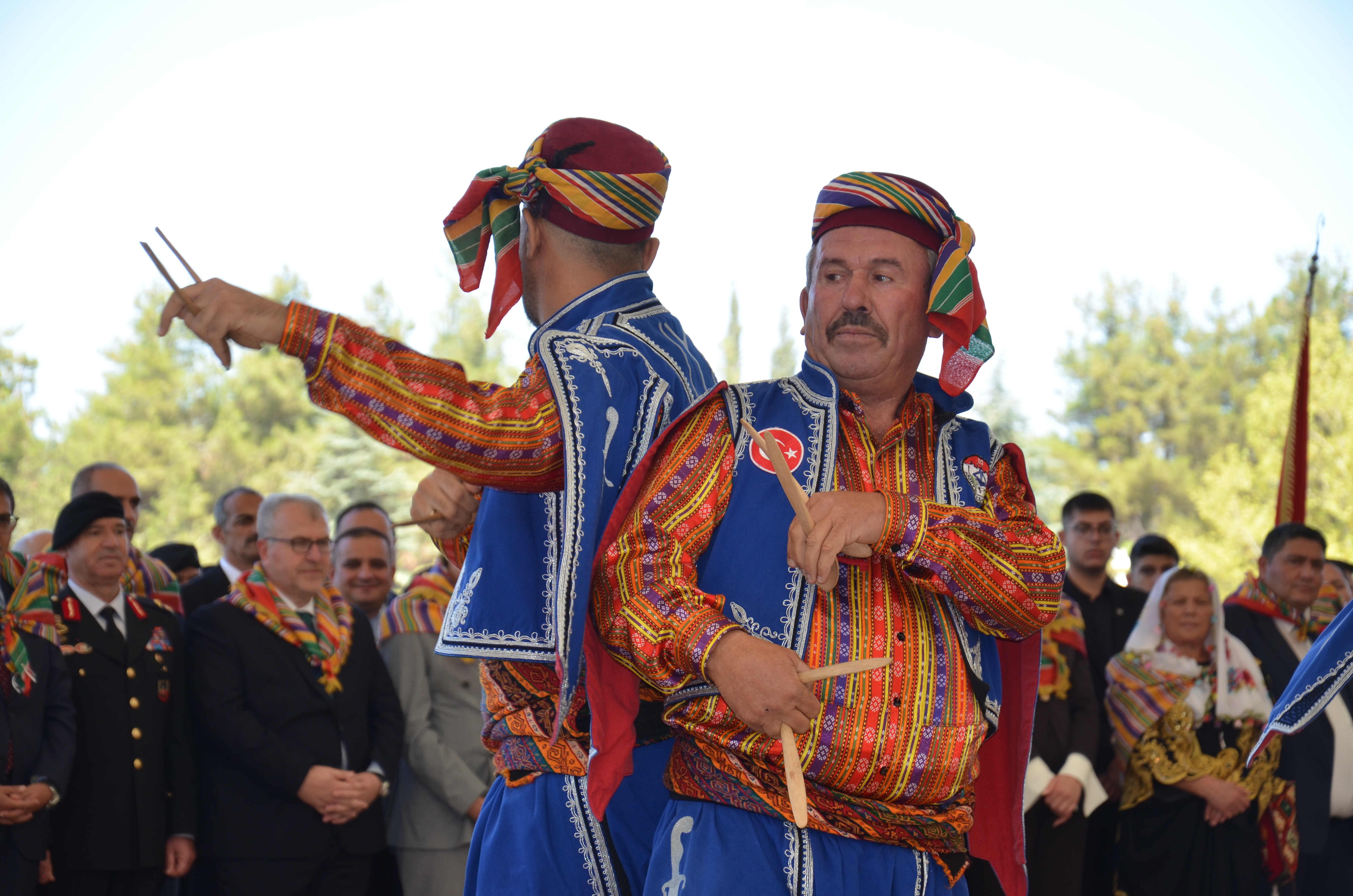 ertugrul-gaziyi-anma-ve-yoruk-senlikleri-basladi-6.jpg
