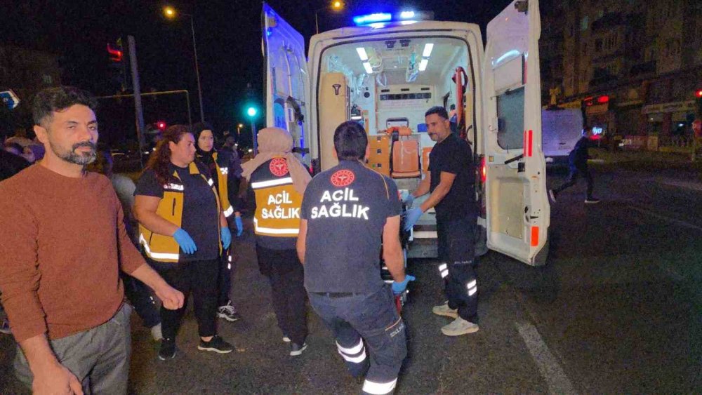 Araç Yayaya Çarptı