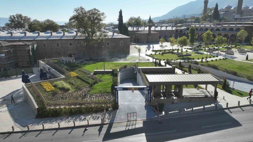 Hanlar Bölgesine Otopark