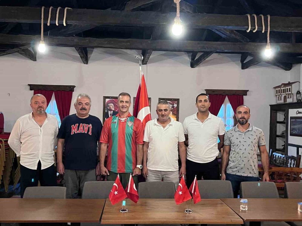 Tecrübeli Teknik Adam Osmanelispor İle Anlaştı