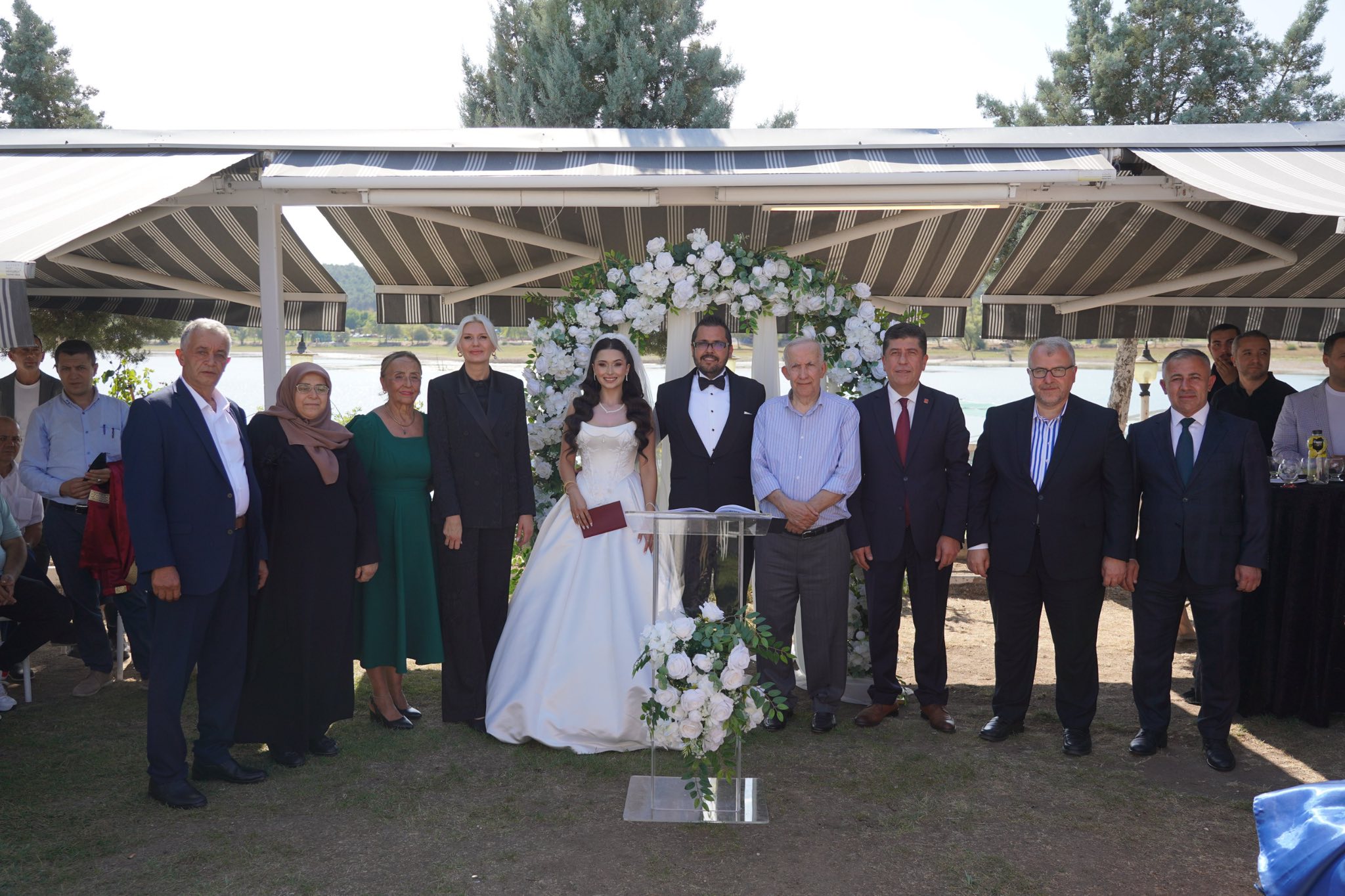 ender-olcayin-mutlu-gunu-2.jpg