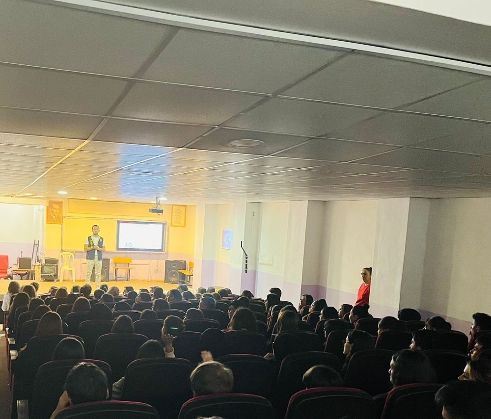 Siberay Ekibinden Öğrencilere Siber Güvenlik Semineri