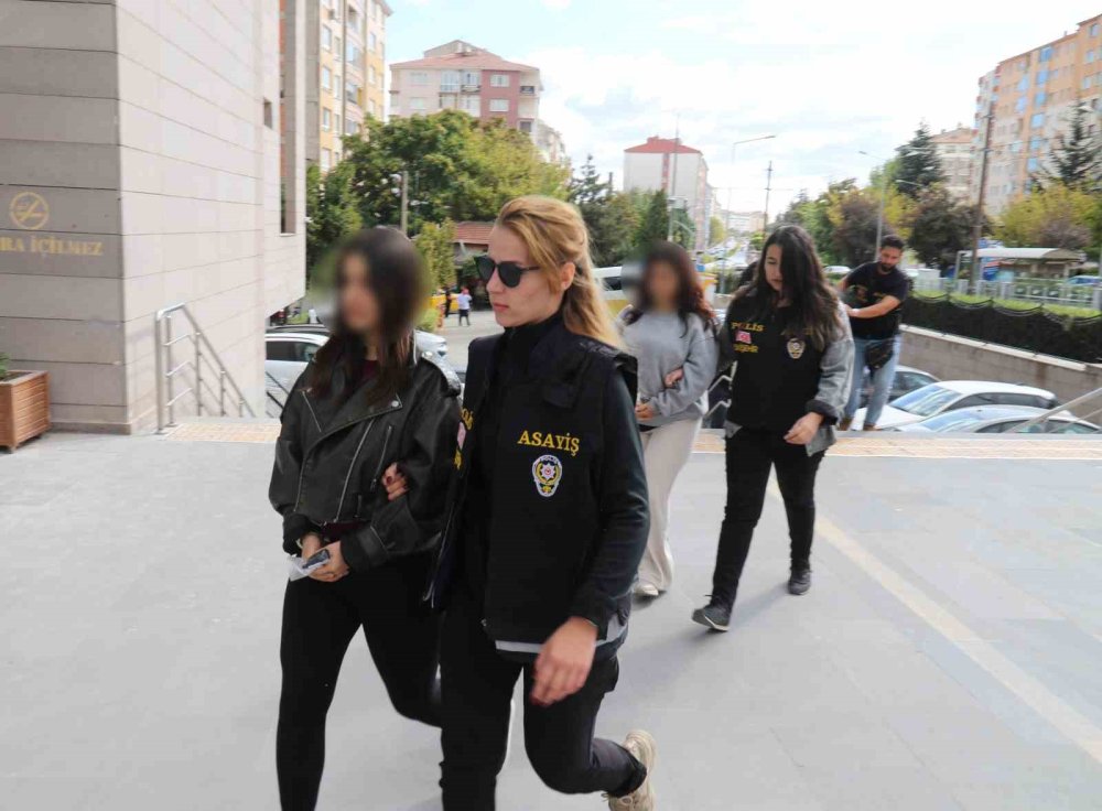 Devre Mülk Dolandırıcılığı İle 1 Milyon 800 Bin TL Elde Eden 7 Şüpheli Yakalandı