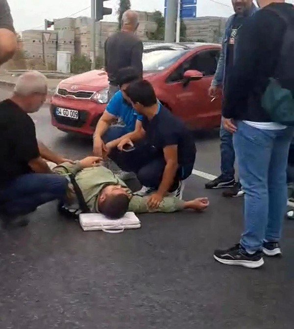 Kırmızı Işıkta Geçtiği İleri Sürülen Motosiklet Başka Bir Motosikletle Çarpıştı: 1 Yaralı