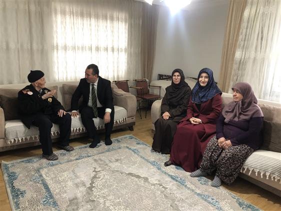 muftu-dilekten-anlamli-ziyaret.jpg