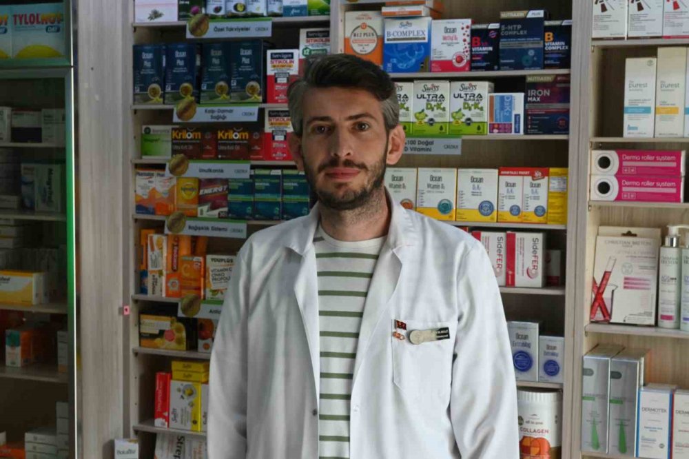 Yapay Zekadan İlaç Tavsiyesi Alan Vatandaşlara Eczacı Uyarısı
