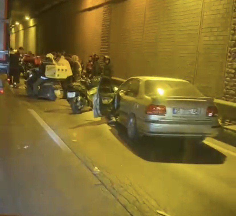 Motosiklet Ve Otomobil Çarpıştı: 1 Kişi Yaralandı