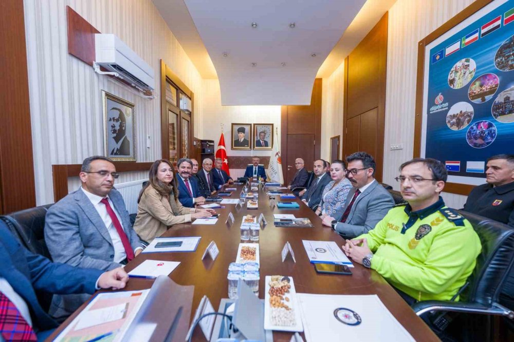 Üniversitelerde Güvenliğin Sağlanmasına Yönelik Koordinasyon Toplantısı Düzenlendi