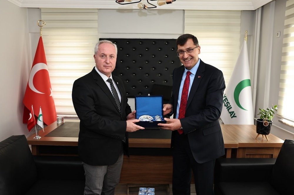Yeşilay’a Destek Ziyareti