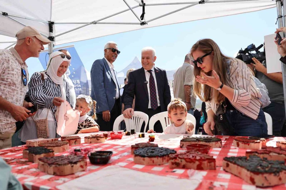 "Arkeoloji Festivali" Her Yaştan Tarih Meraklısını Buluşturdu