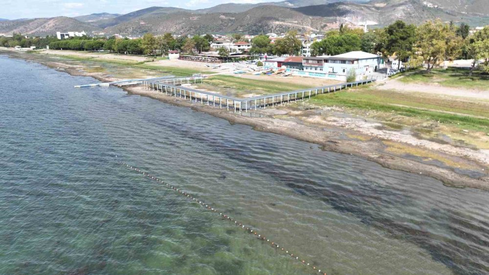 İznik Gölü Kuruyor