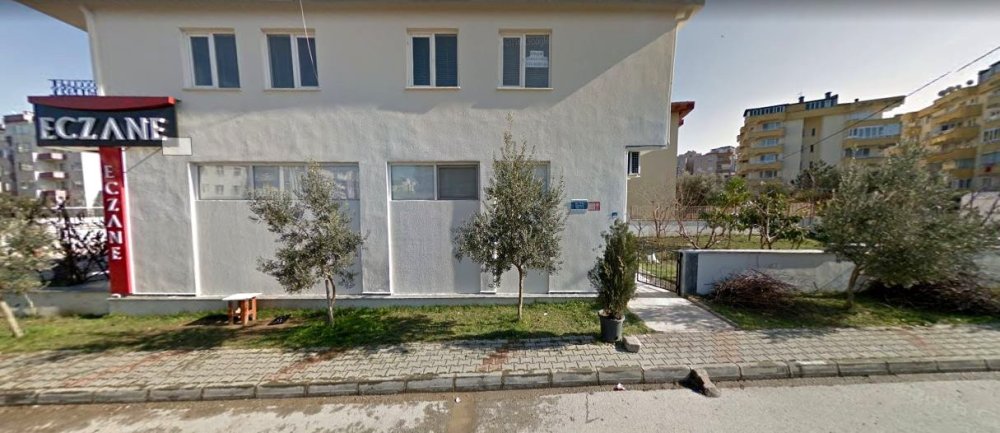 Kamuya Ait Zeytin Ağaçları Ve Kaldırım Yok Oldu