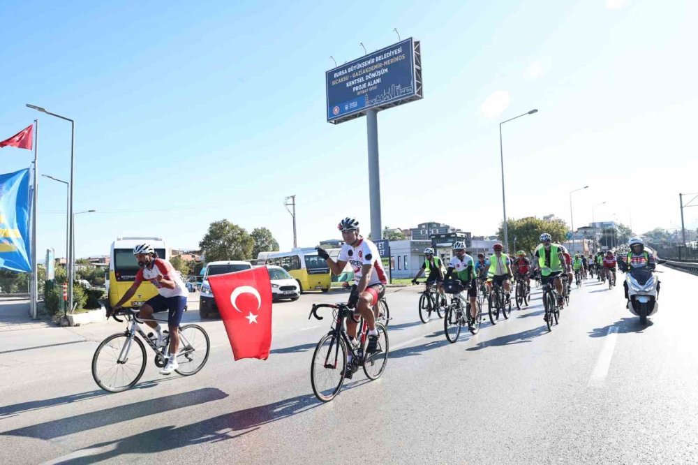 Pedallar İyilik İçin Döndü