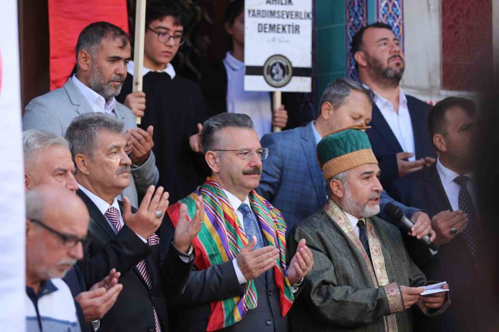 Ahilik Haftası Etkinlikleri Dua Ve İkramlarla Başladı