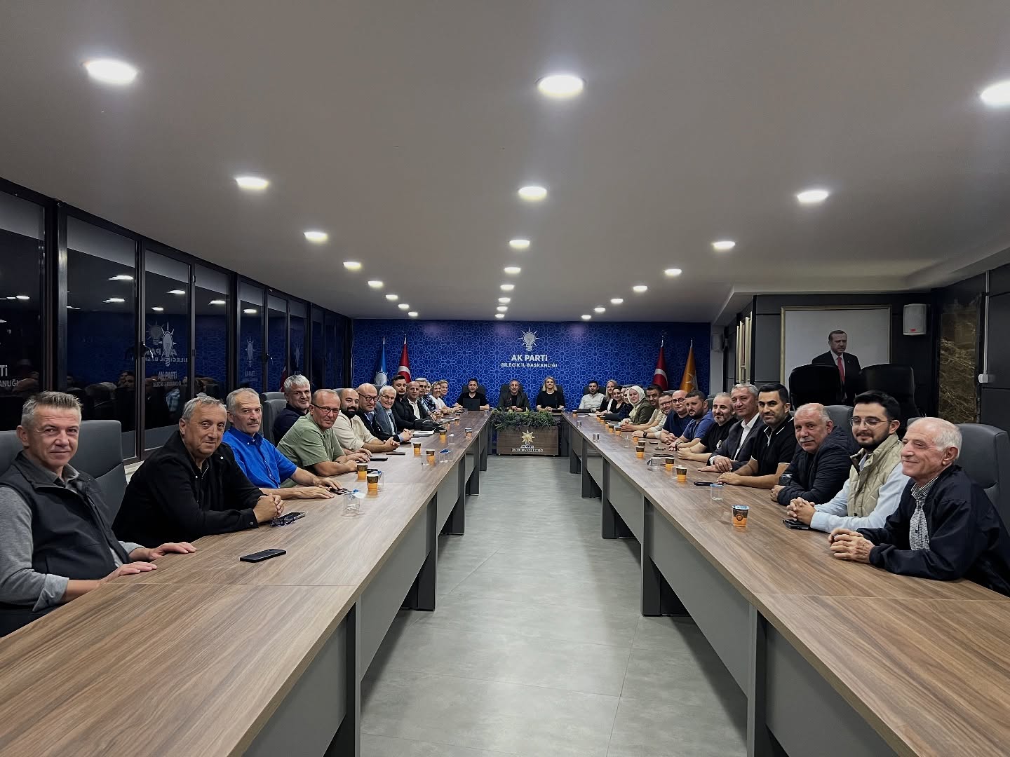 akp2.jpg