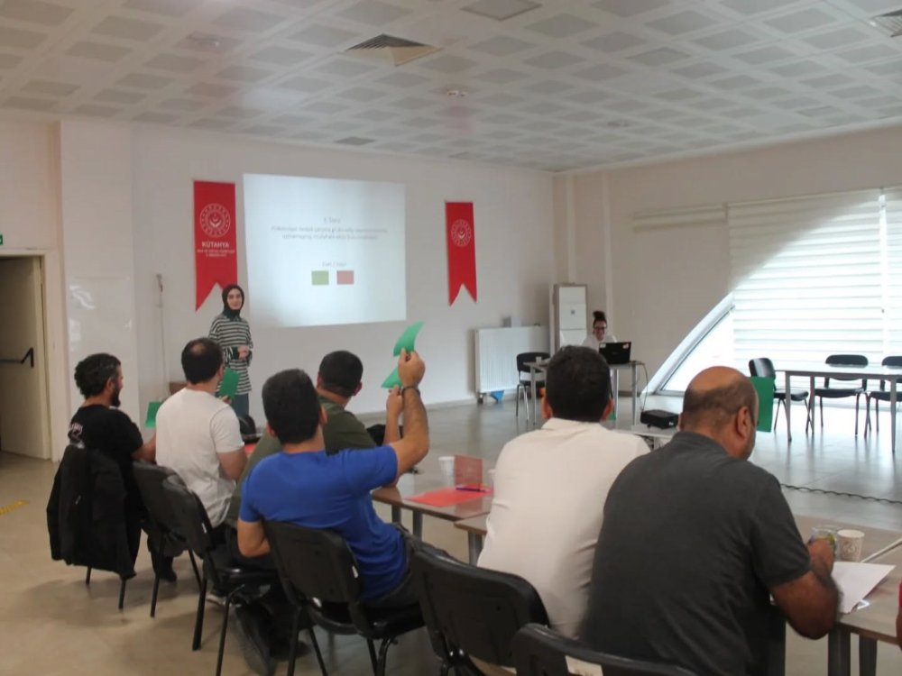 Mem Personeline, "Afet Ve Acil Durumlarda Psikososyal Destek Farkındalık" Başlıklı Eğitim