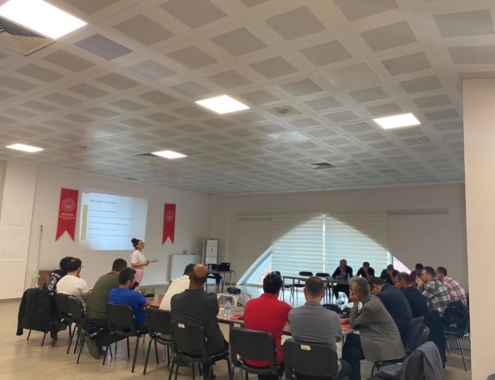 Mem Personeline, "Afet Ve Acil Durumlarda Psikososyal Destek Farkındalık" Başlıklı Eğitim
