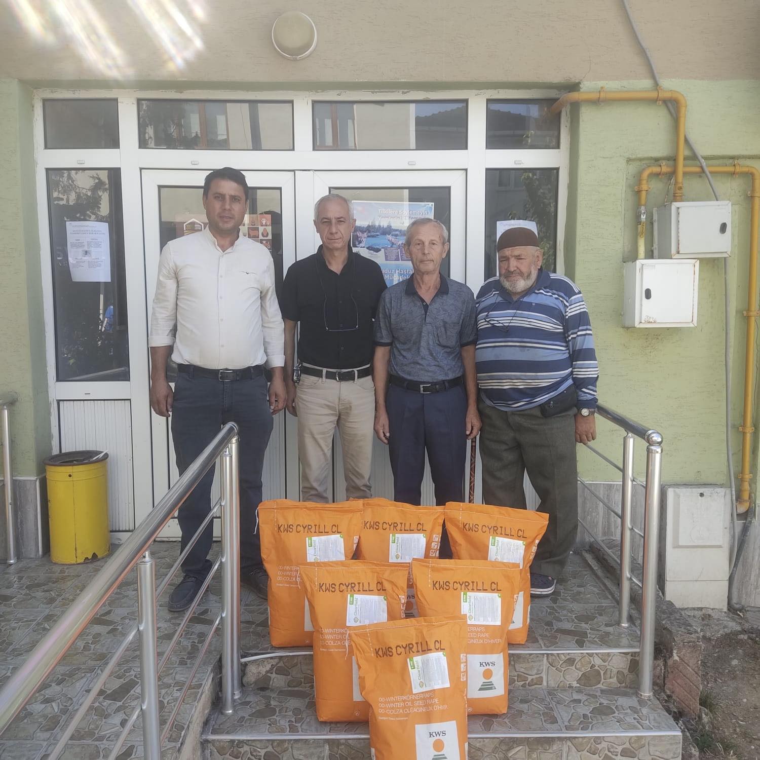 osmanelili-ciftcilere-tohum-destegi.jpg