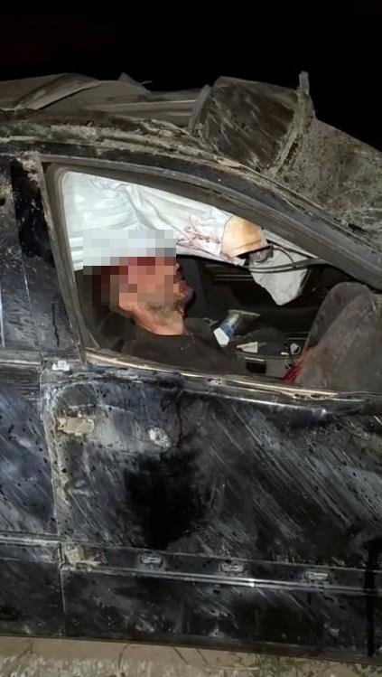 Kontrolden Çıkan Araç Taklalar Atarak Tarlaya Uçtu