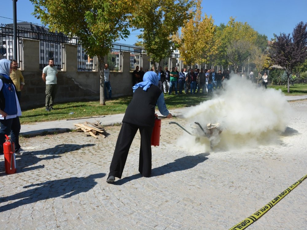 Emniyet Personeline Afet Farkındalık Eğitimi