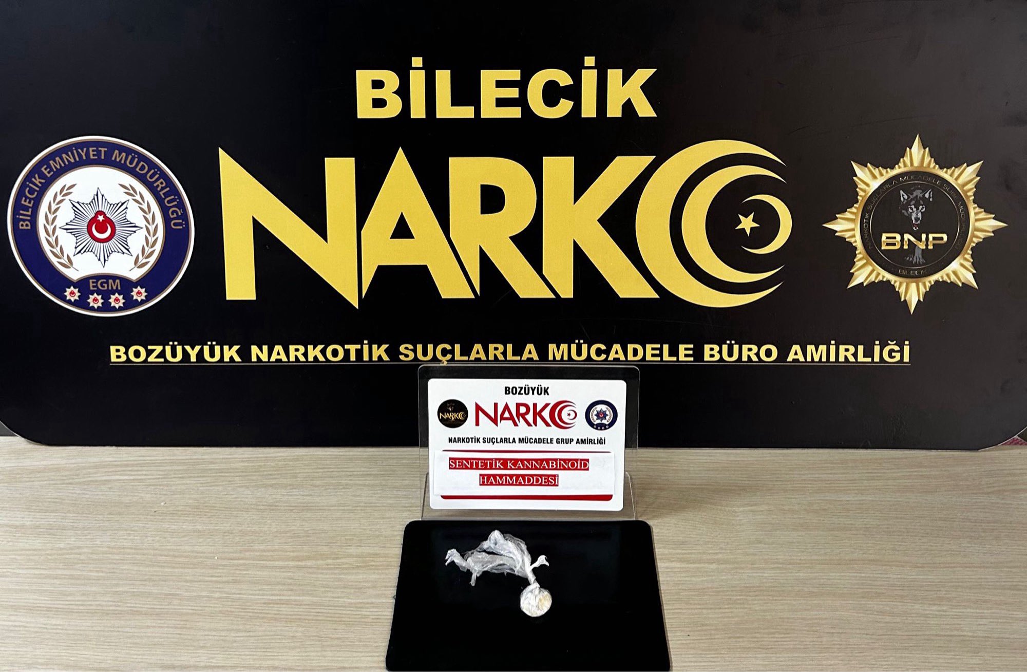 bilecikte-uyusturucu-operasyonu.jpg