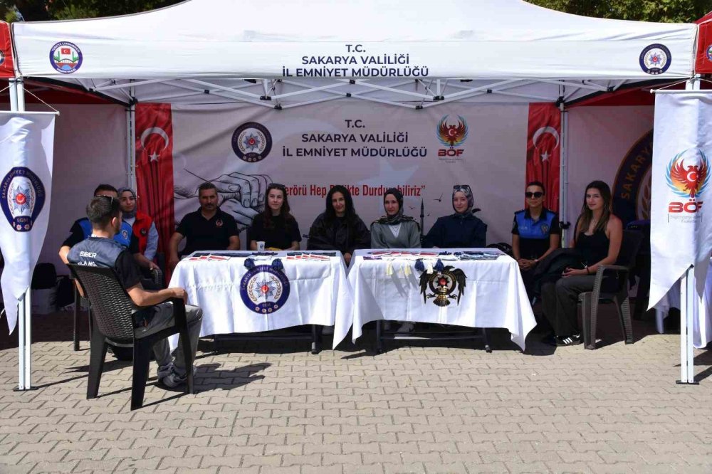 Emniyet 5 Bin Üniversite Öğrencisine Güvenlik Bilinci Aşıladı