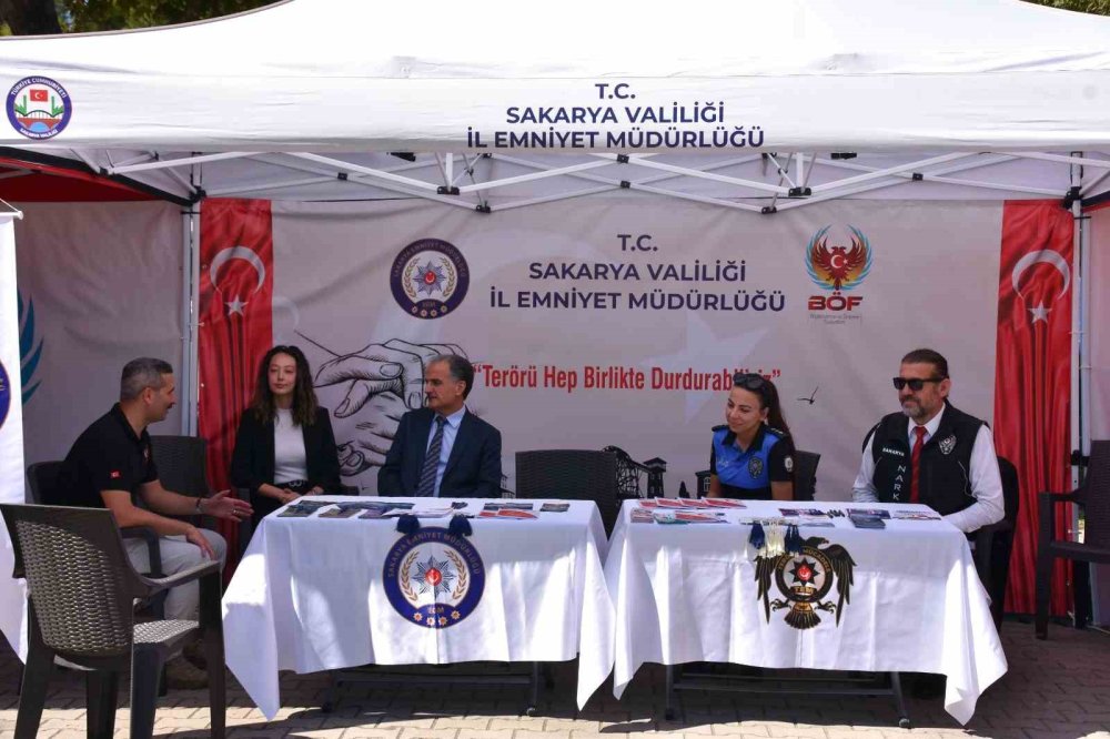 Emniyet 5 Bin Üniversite Öğrencisine Güvenlik Bilinci Aşıladı