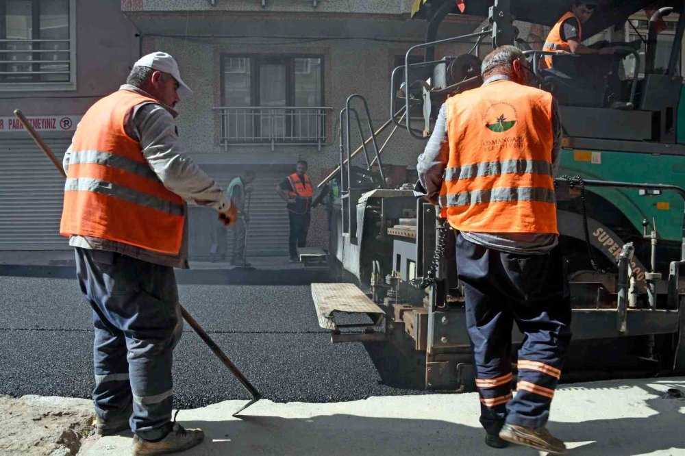 160 Ton Asfalt Döküldü