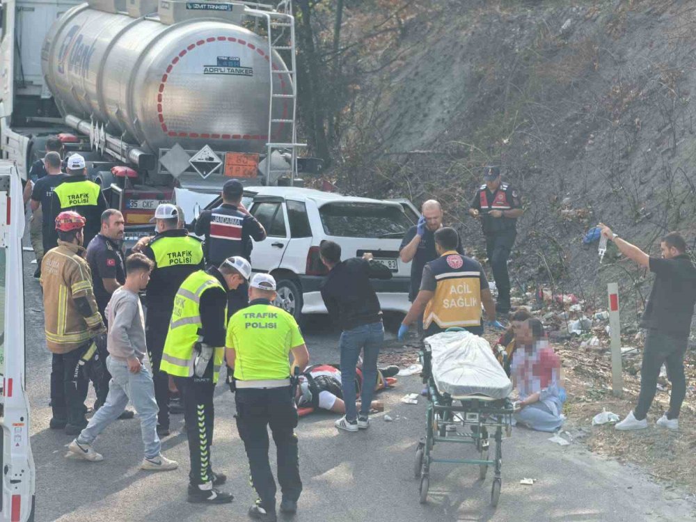 Kontrolden Çıkan Otomobil Asit Yüklü Tankere Çarptı