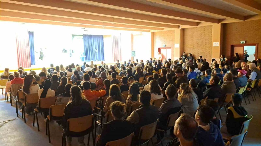 "Parça Tesirli Pazarlar" Oyunu Büyük İlgi Gördü