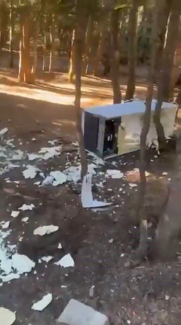Uludağ’da Ayılar Barakalara Girdi