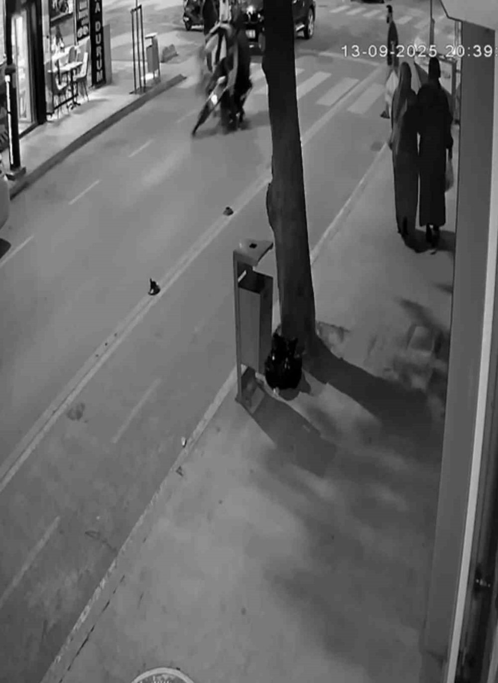 Yaya Geçidinde Motosikletin Çarptığı Adam 16 Gün Sonra Hayatını Kaybetti