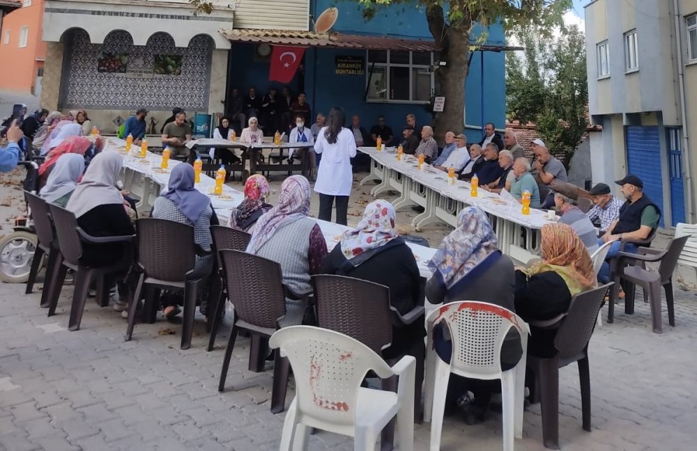 65 Yaş Üstü Vatandaşlara Kapsamlı Geriatri Eğitimi Verildi