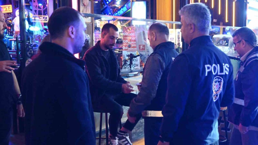 Emniyetten 500 Polis İle Geniş Çaplı Uygulama