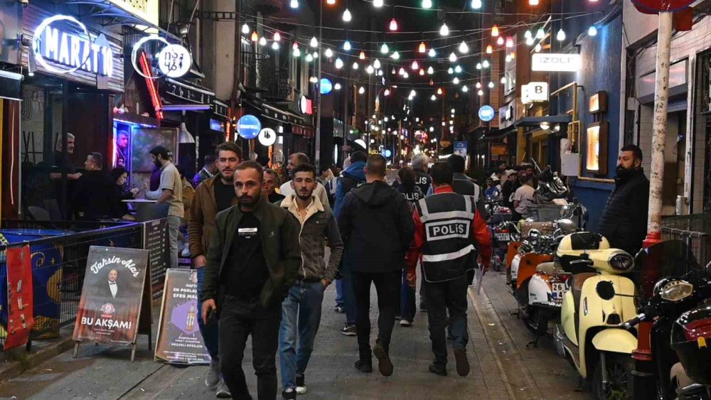 Emniyetten 500 Polis İle Geniş Çaplı Uygulama