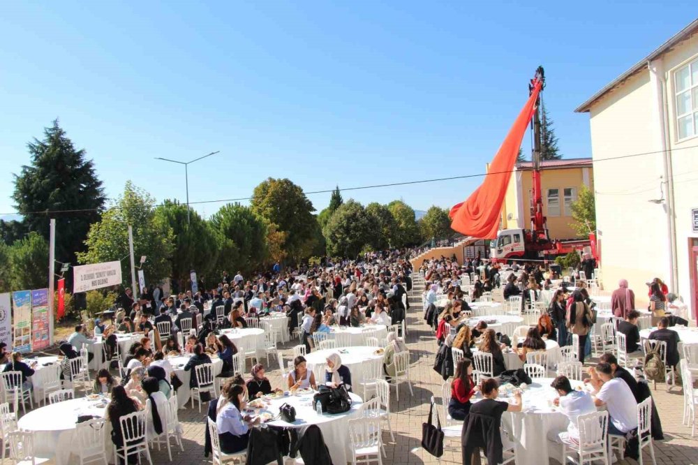 3. Geleneksel ‘Sizinleyiz’ Kahvaltısı Ve Akademik Yıl Açılışı Düzenlendi