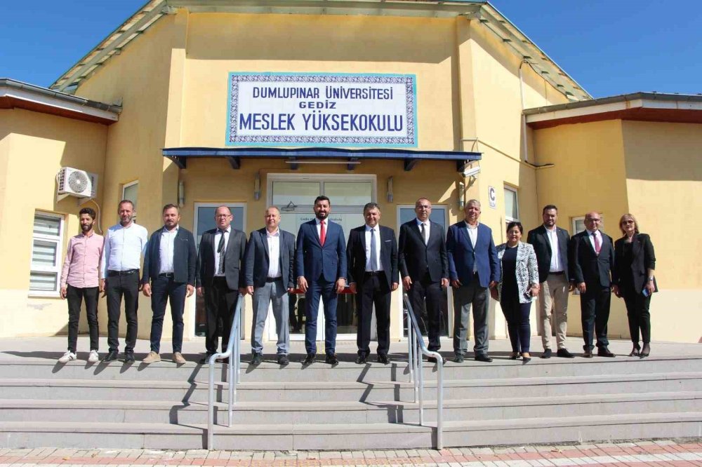3. Geleneksel ‘Sizinleyiz’ Kahvaltısı Ve Akademik Yıl Açılışı Düzenlendi