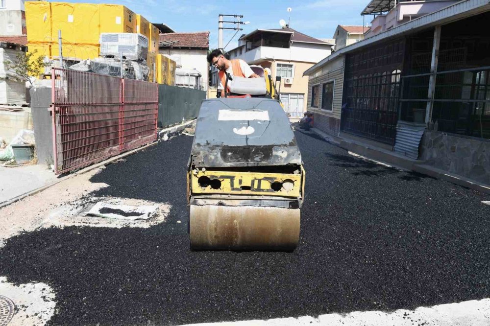 9 Ayda 29 Bin Ton Asfalt Yaması Yapıldı
