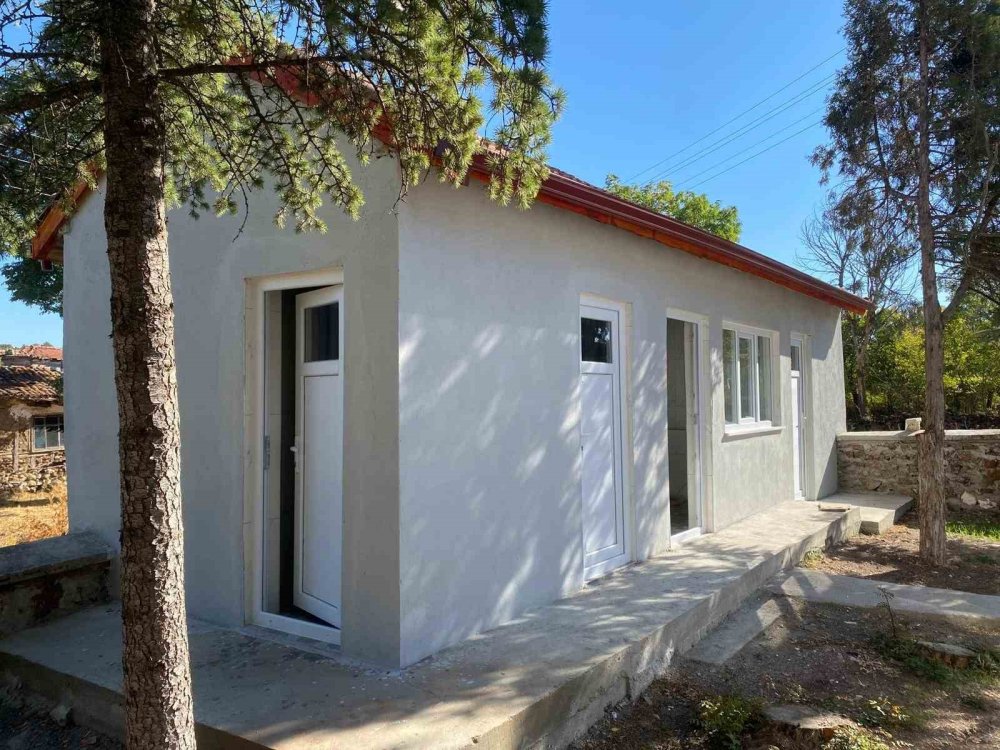 Şadırvan Ve Cami Tuvaletleri Yenilendi
