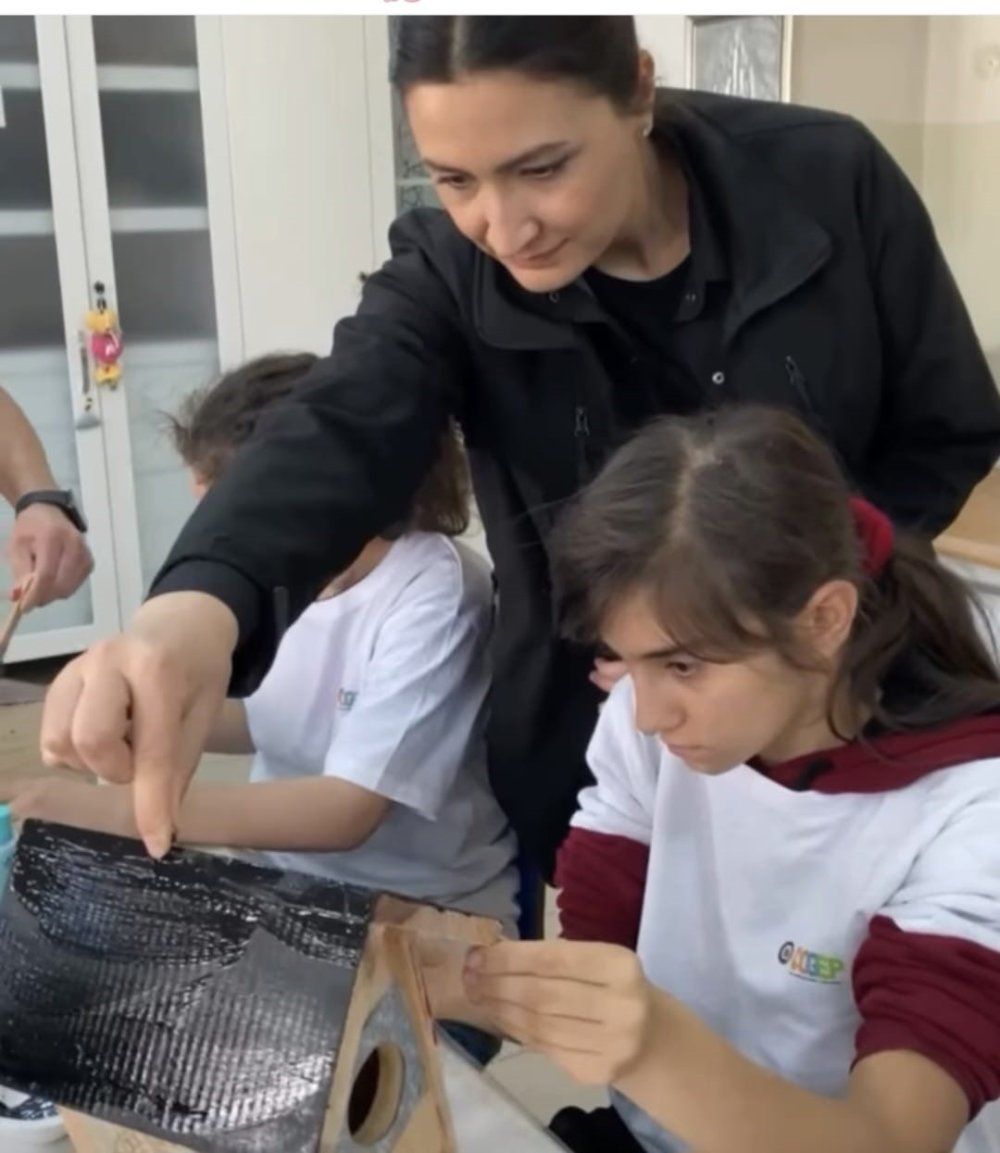 Özel Öğrencilere Yönelik Ahşap Kuş Evleri Boyama Etkinliği